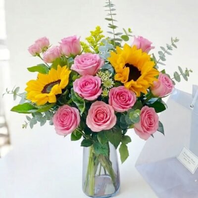 Flowers With Vase (八)