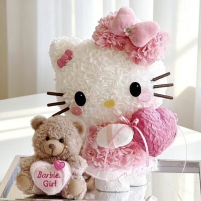 Pink Heart Hugging Kitty Preserved Flower Gift Box