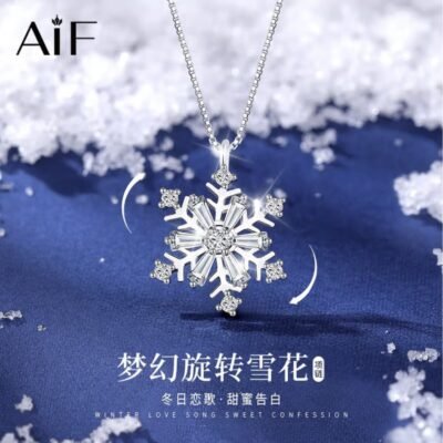 Snowflake necklace